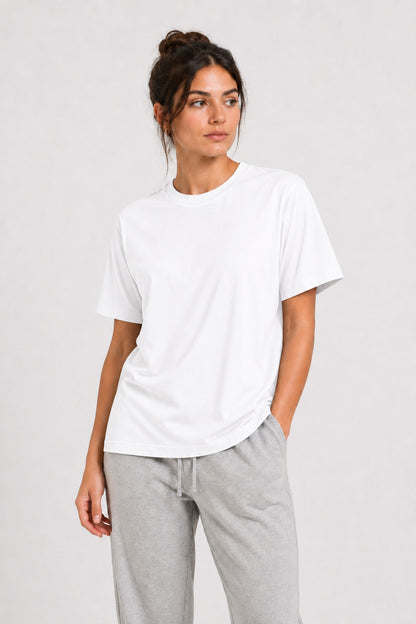 Kadın Basic Beyaz Tişört %100 Pamuk Rahat Kalıp Günlük Bisiklet Yaka T-Shirt