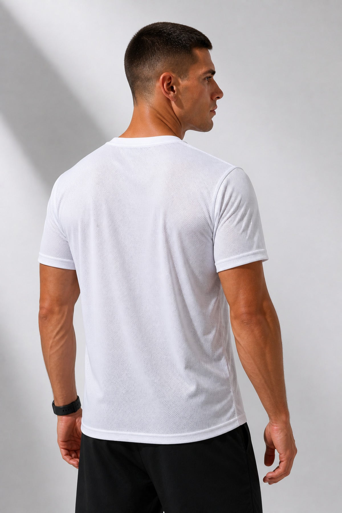 Erkek Performans Spor Tişört Hızlı Kuruyan Esnek ve Dayanıklı Kumaş Nem Emici Spor T-Shirt