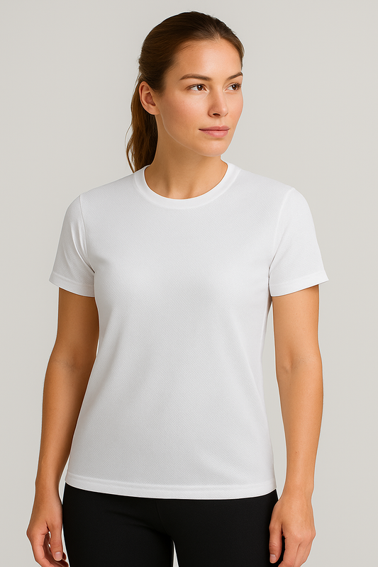 Kadın Beyaz Performans Spor Tişört Hızlı Kuruyan Esnek ve Dayanıklı Kumaş Nem Emici Spor T-Shirt